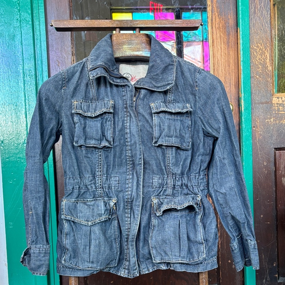 Denim Utility Jacket with Multiple Pockets - image 1